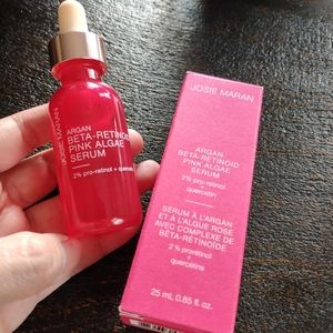 Josie Maran Face serum